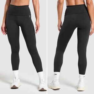 Gymshark Everyday Foldover Leggings in Black Size S